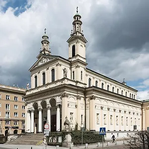 Apartament Rondo Onz Metro, Krochmalna 32a Street, Warszawa